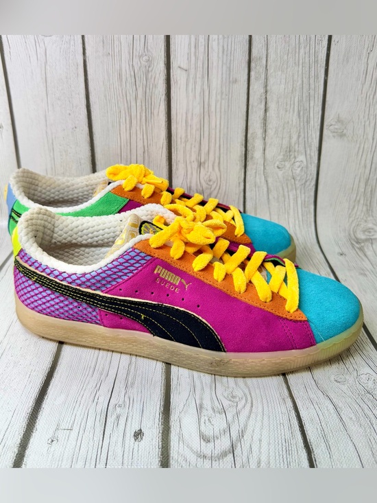 Puma Other - PRE LOVED Men’s 10 Puma Suede Classix 'Out of Season' Suede Multicolor  Sneakers